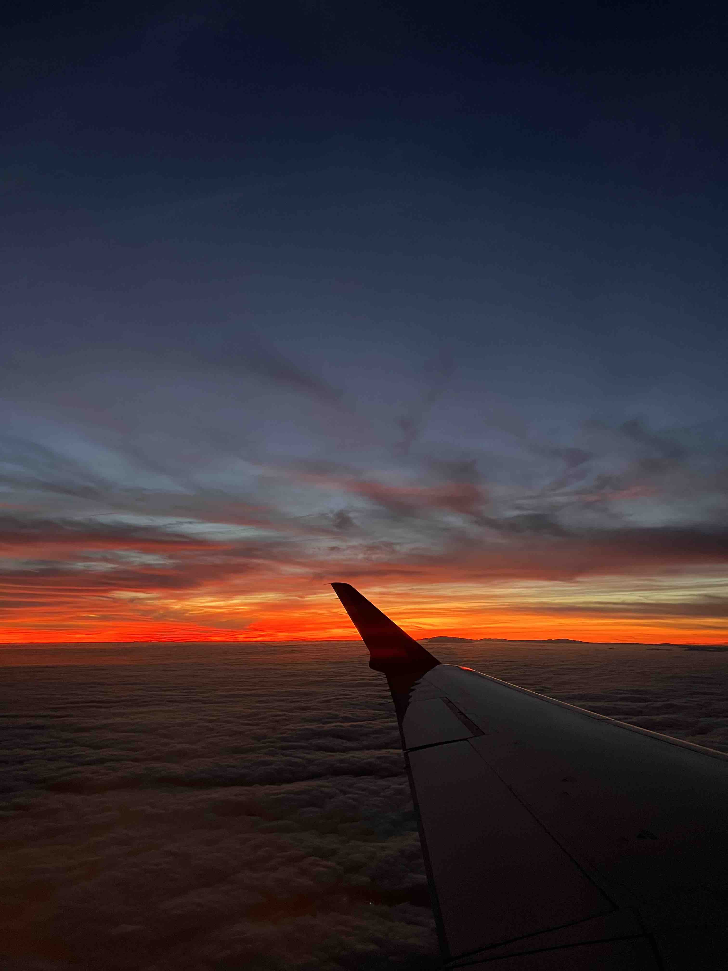 FLYING IN THE AIR di Massimiliano-Bruno