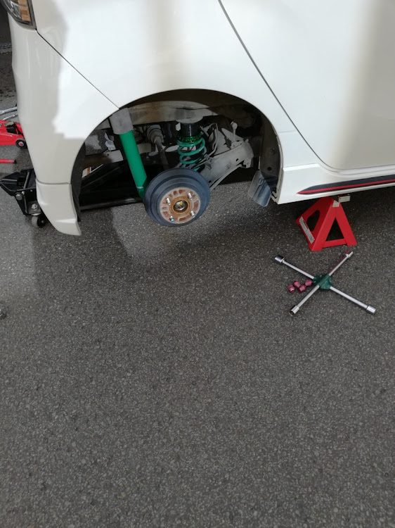 N-WGN カスタムの車高調整・冬支度に関するカスタム事例の投稿画像2枚目