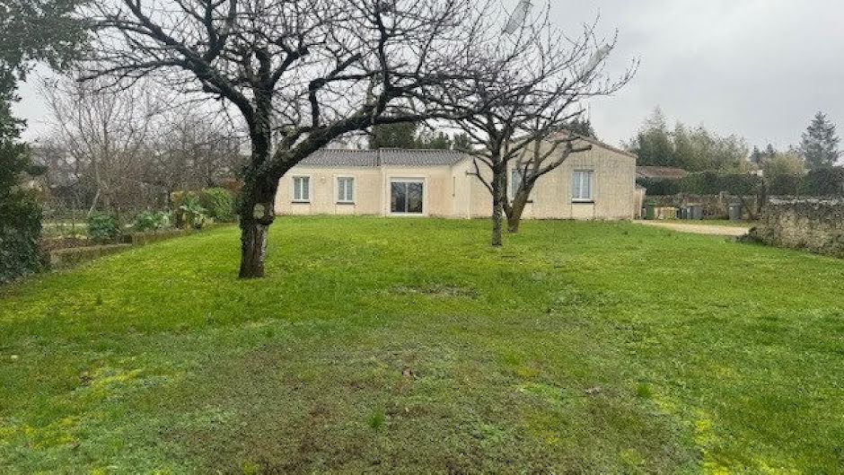 Vente maison 6 pièces 145 m² à Niort (79000), 373 000 €