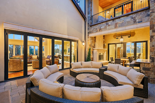 House with pool 4