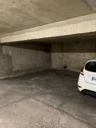 parking à Paris 11ème (75)