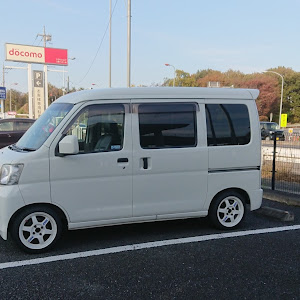 ピクシスバン S321M