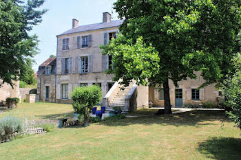 maison à Saint-Savin (86)