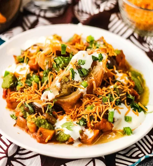 Samosa (1Pc) Dahin Chaat