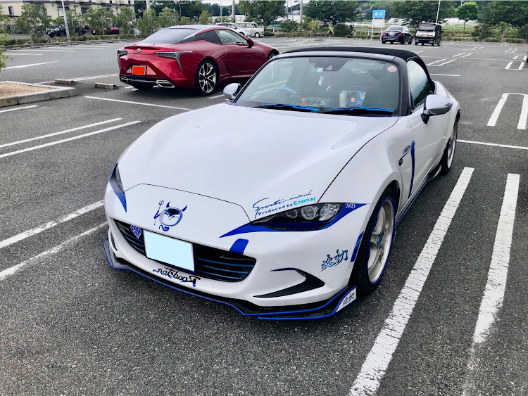 ロードスターの駐車場にて・医療従事者にエールを❗️・漫画風画像・two-kに関するカスタム事例の投稿画像3枚目