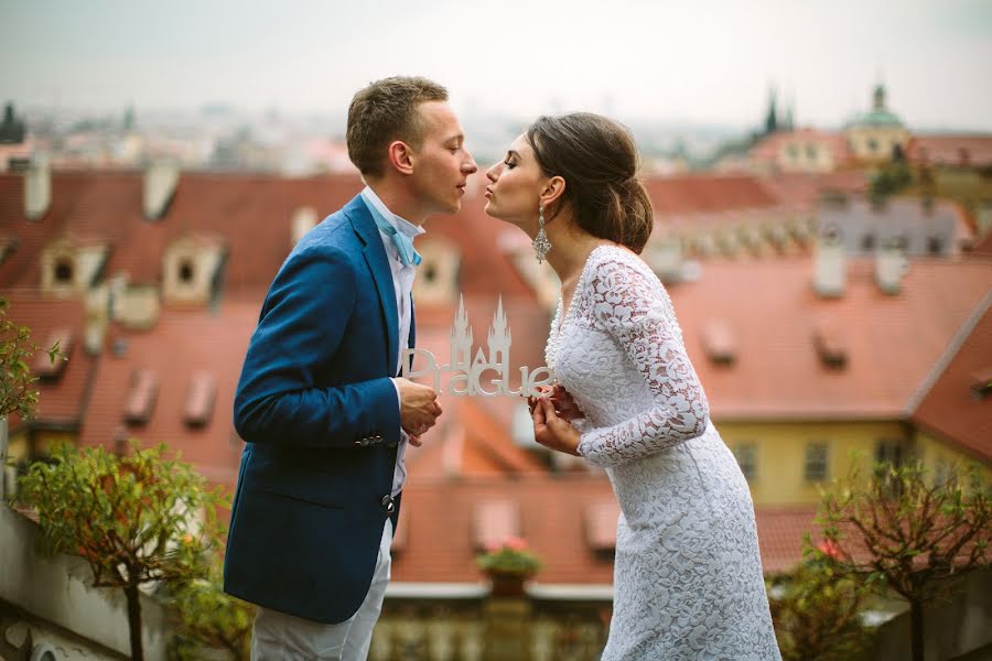 Wedding photographer Yulya Pushkareva (feelgood). Photo of 23 August 2015