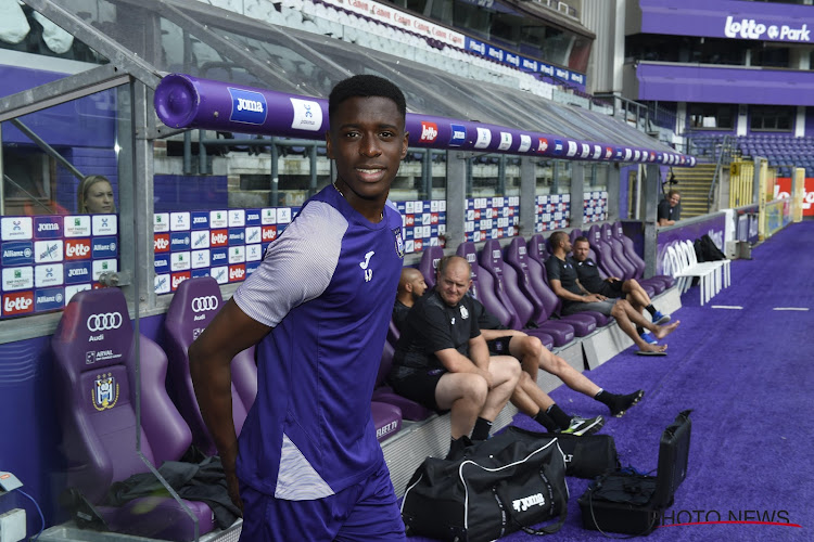 Officiel : Anderlecht lève l'option dans le contrat d'un joueur très prometteur 