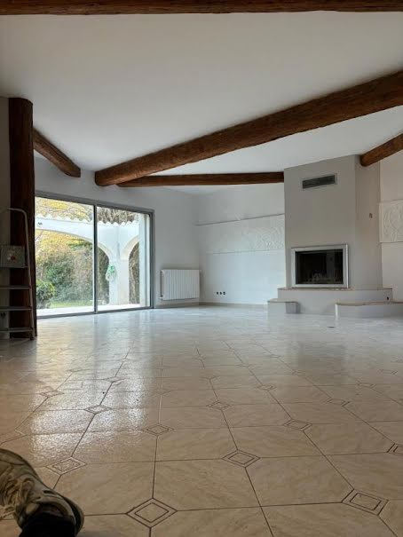 Vente villa 4 pièces 128 m² à Rochefort-du-Gard (30650), 559 000 €