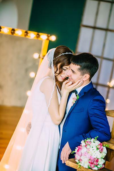 Fotógrafo de casamento Anna Asanova (asanovaphoto). Foto de 13 de fevereiro 2016