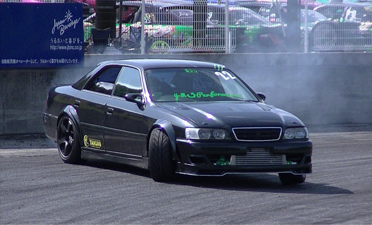 チェイサーのドリフト・イカ天・おわらサーキット・盆ドリ・driftに関するカスタム事例の投稿画像1枚目