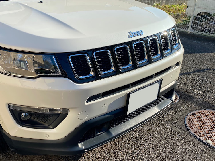 コンパスのジープ・コンパス・ナンバーフレームに関するカスタム事例の投稿画像4枚目