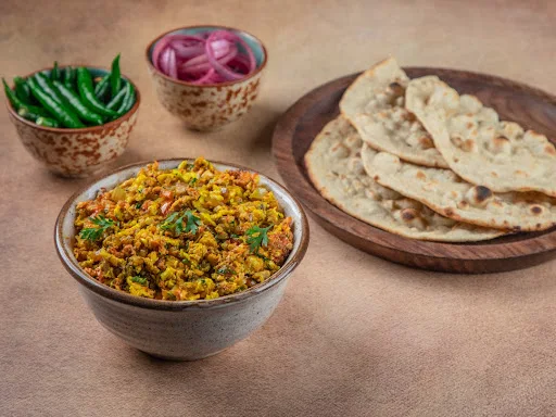 Egg Bhurji With Tandoori Roti Combo