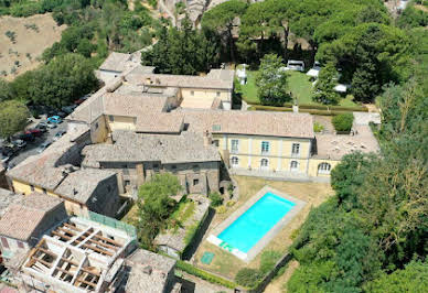 Villa with pool and terrace 3