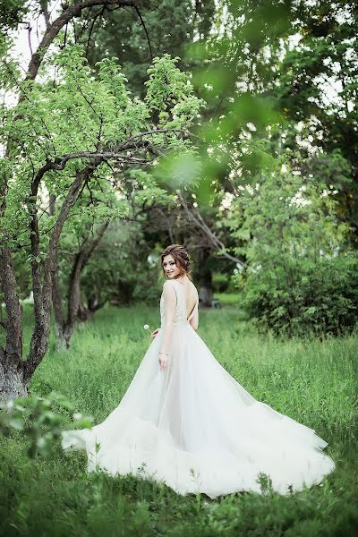 Wedding photographer Tatyana Kunec (kunets1983). Photo of 18 May 2019