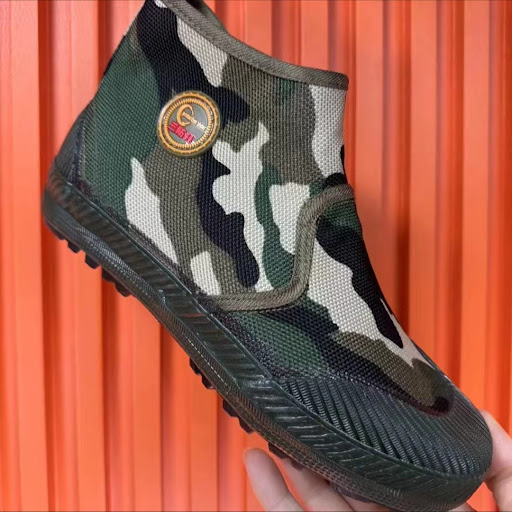 Title 6, Breathable and Wearable Waterproof Work Rubber ...