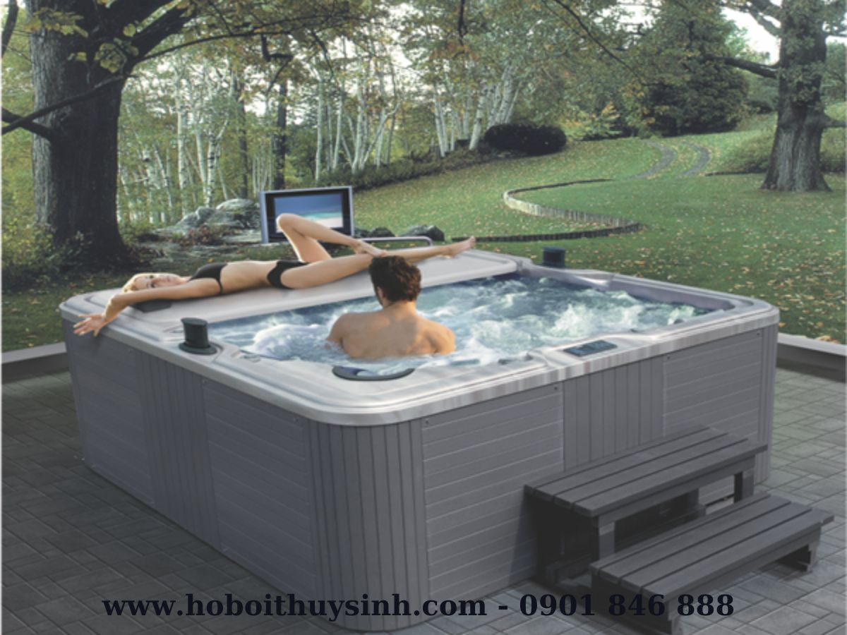 bồn sục Jacuzzi