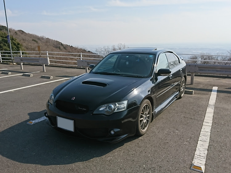 レガシィB4の筑波山・エムズガレージに関するカスタム事例の投稿画像1枚目