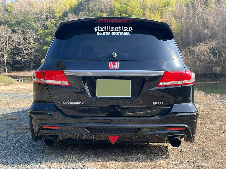 オデッセイのクルマ好きと繋がりたい・バンパー交換・車弄りは楽しい・車高調整に関するカスタム事例の投稿画像4枚目