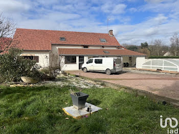 maison à Les Aix-d'Angillon (18)