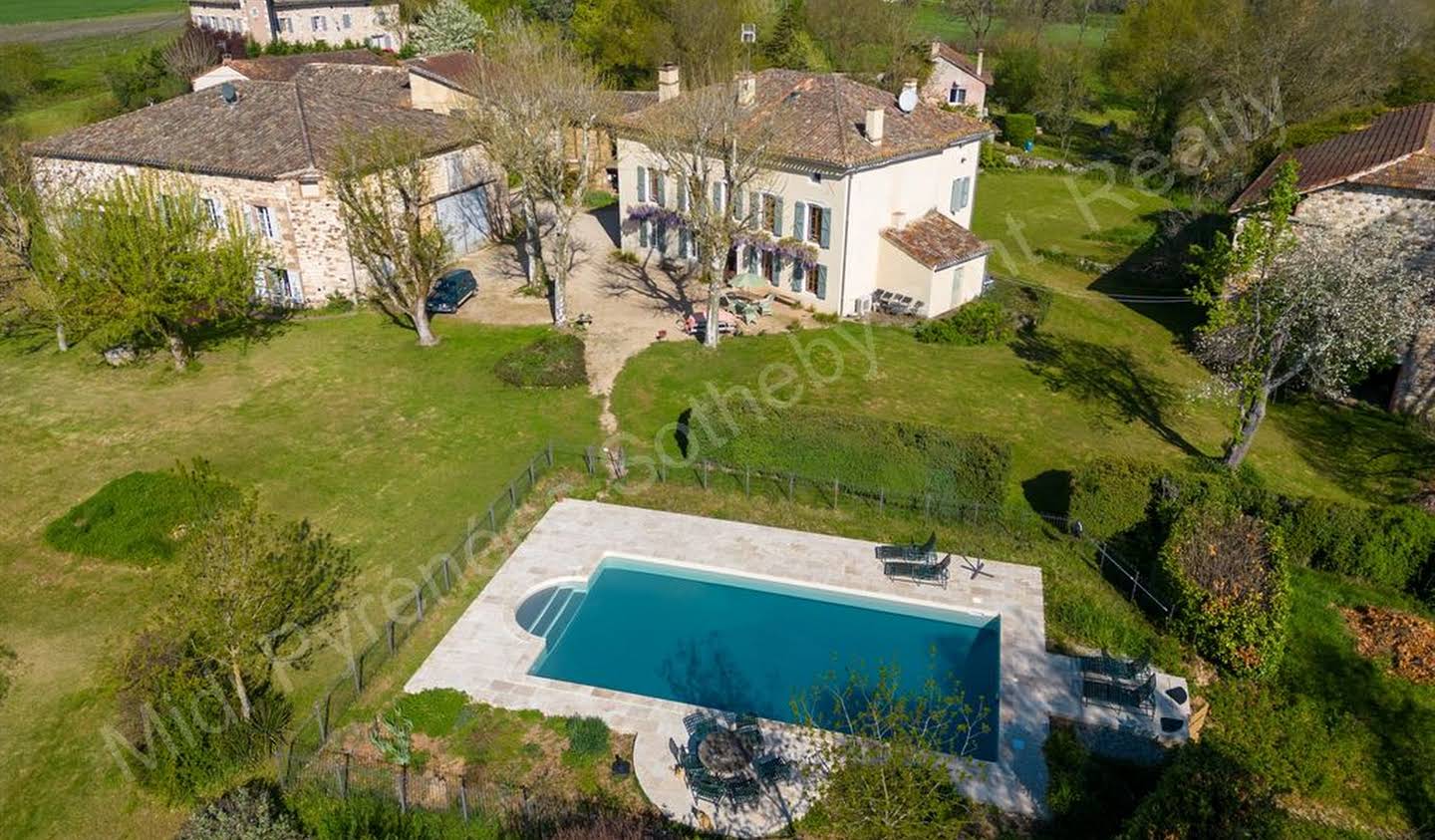 Maison avec piscine Castelnau-de-Montmiral