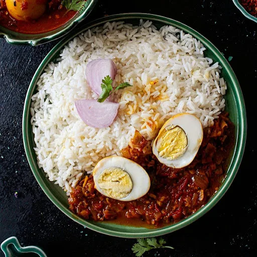 Dhaba Egg Curry (2 Eggs 500 Mls.) With Rice
