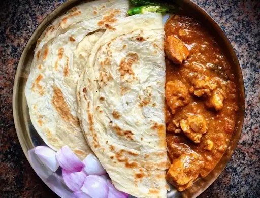 3 Kerala Parotta With Chicken Ularthiyathu Meal