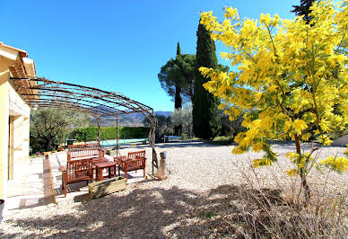 Villa with pool and terrace 2