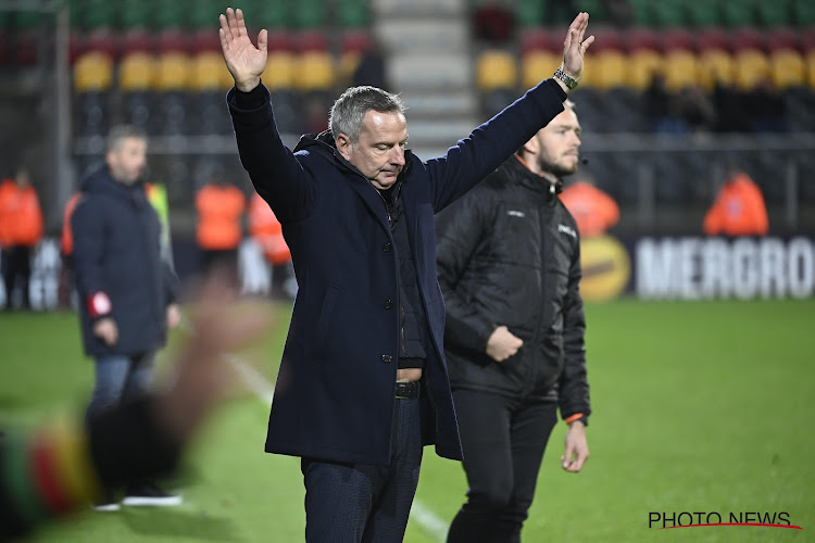 🎥 Un match amical du KV Ostende tourne mal, l'arbitre arrête la rencontre temporairement