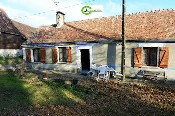 maison à La Ferté-Bernard (72)