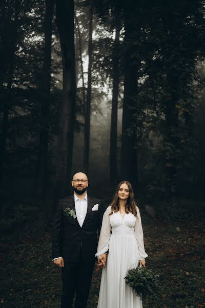 Fotografo di matrimoni Kamil Nadybał (maleszarestudio). Foto del 24 ottobre 2023