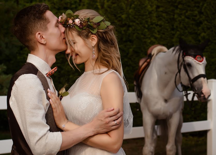 Fotografo di matrimoni Ekaterina Sandugey (photocat). Foto del 19 agosto 2019