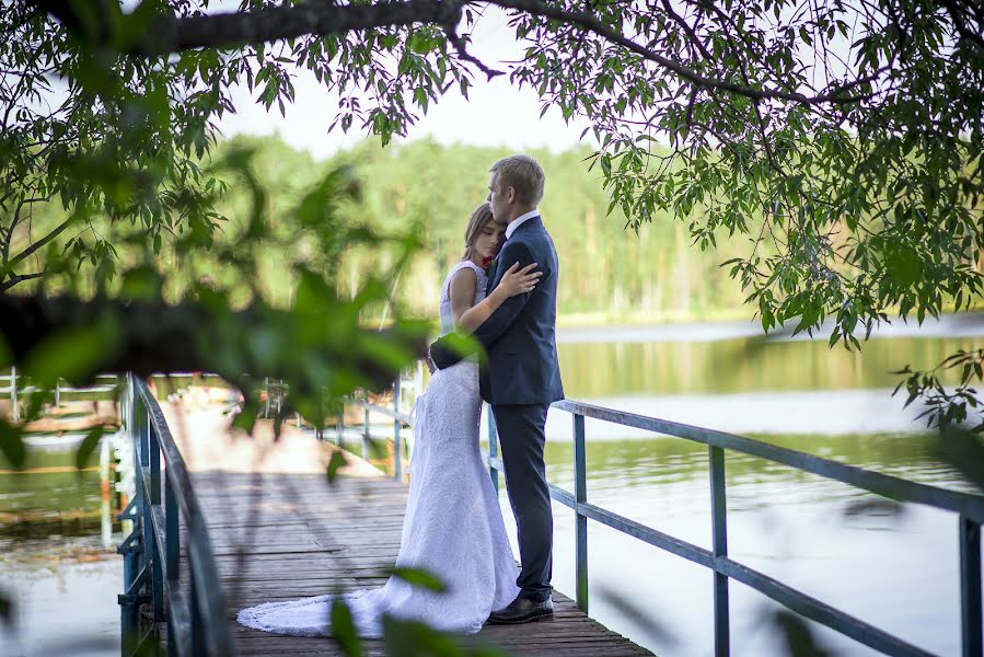 Свадебный фотограф Олег Батенькин (batenkin). Фотография от 29 августа 2018