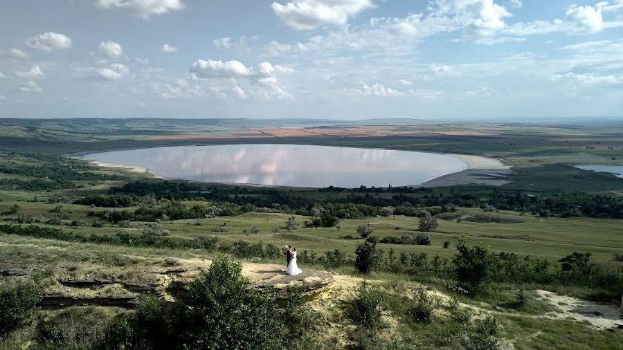 Fotografo di matrimoni Elena Gezhina (gezhins). Foto del 18 giugno 2023