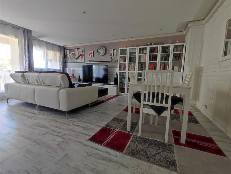 Vente appartement 4 pièces 90 m² à Nimes (30000), 450 000 €