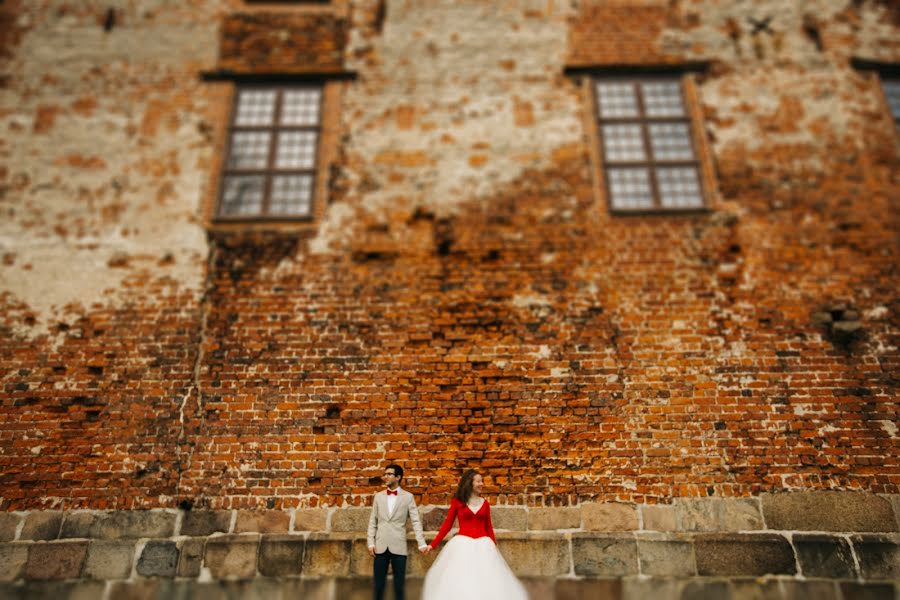 Fotografo di matrimoni Paniti Marta (panitimarta). Foto del 6 maggio 2016