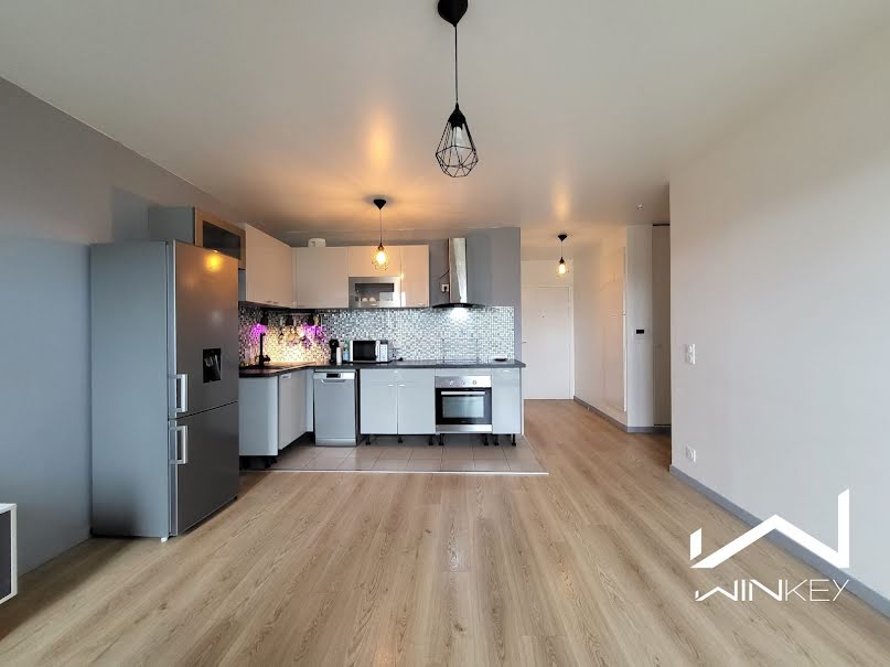 Vente appartement 2 pièces 42 m² à Villeneuve-le-Roi (94290), 184 000 €