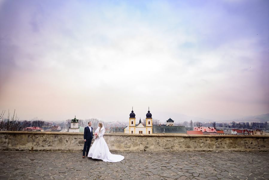 Fotógrafo de bodas Jozef Fortuna (fortunastudio). Foto del 25 de marzo 2019