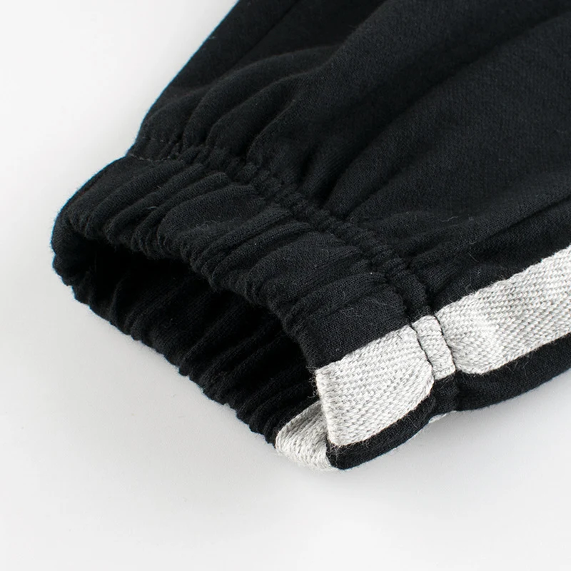 Korean Kids' Autumn and Winter New Sports Pants, comfortable and warm, perfect for active kids, stylish designs, durable