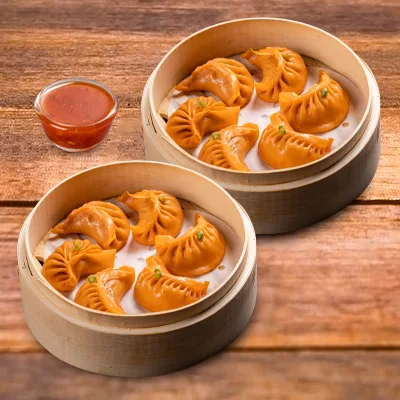 Steamed Chicken Tikka Momos With Momo Chutney - 12 Pcs