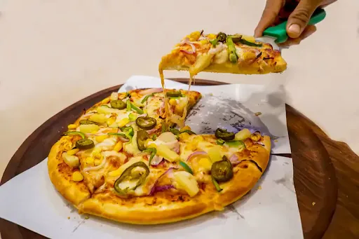 Veggie Over Loaded Cheese Burst Pizza