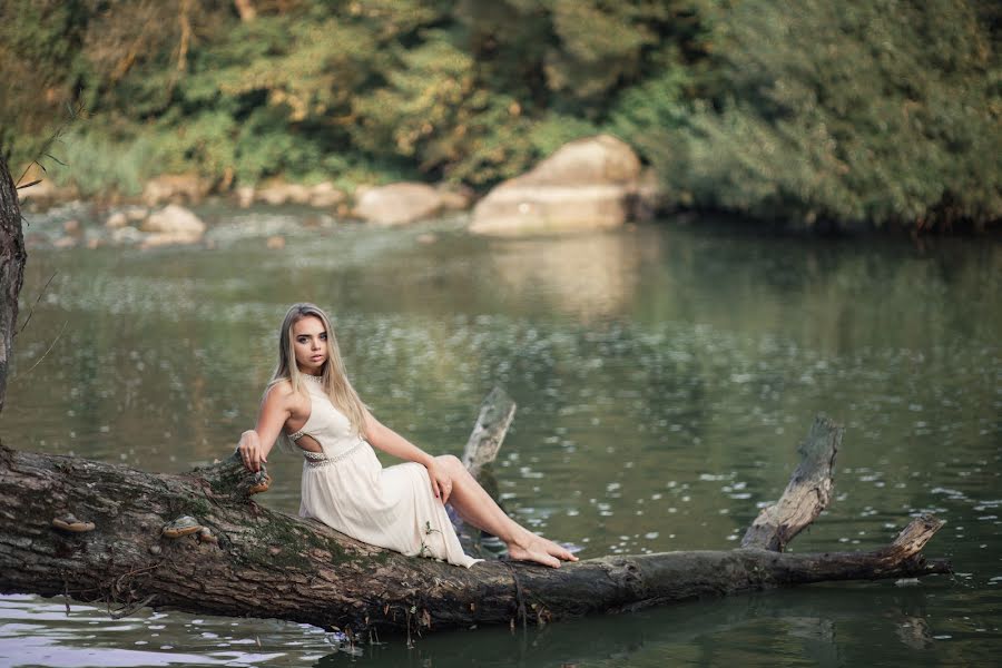 Fotografer pernikahan Viktoriya Getman (viktoriya1111). Foto tanggal 28 Maret 2019