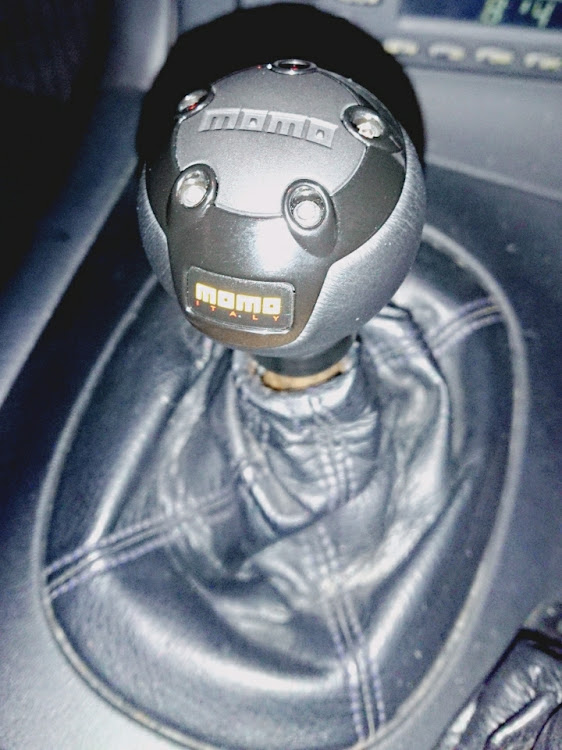 RX-7のシフトノブ交換に関するカスタム事例の投稿画像1枚目