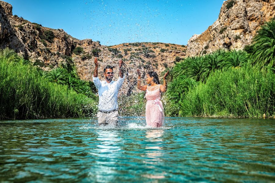 Photographe de mariage Maksim Prikhodnyuk (photomaxcrete). Photo du 1 novembre 2020