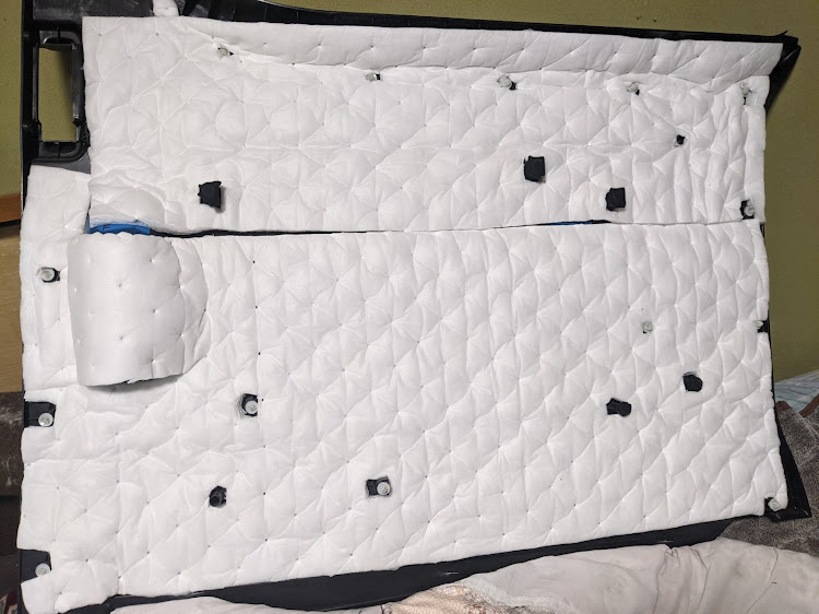 ハイエースのDIY・不正改造車取締月間に関するカスタム事例の投稿画像3枚目