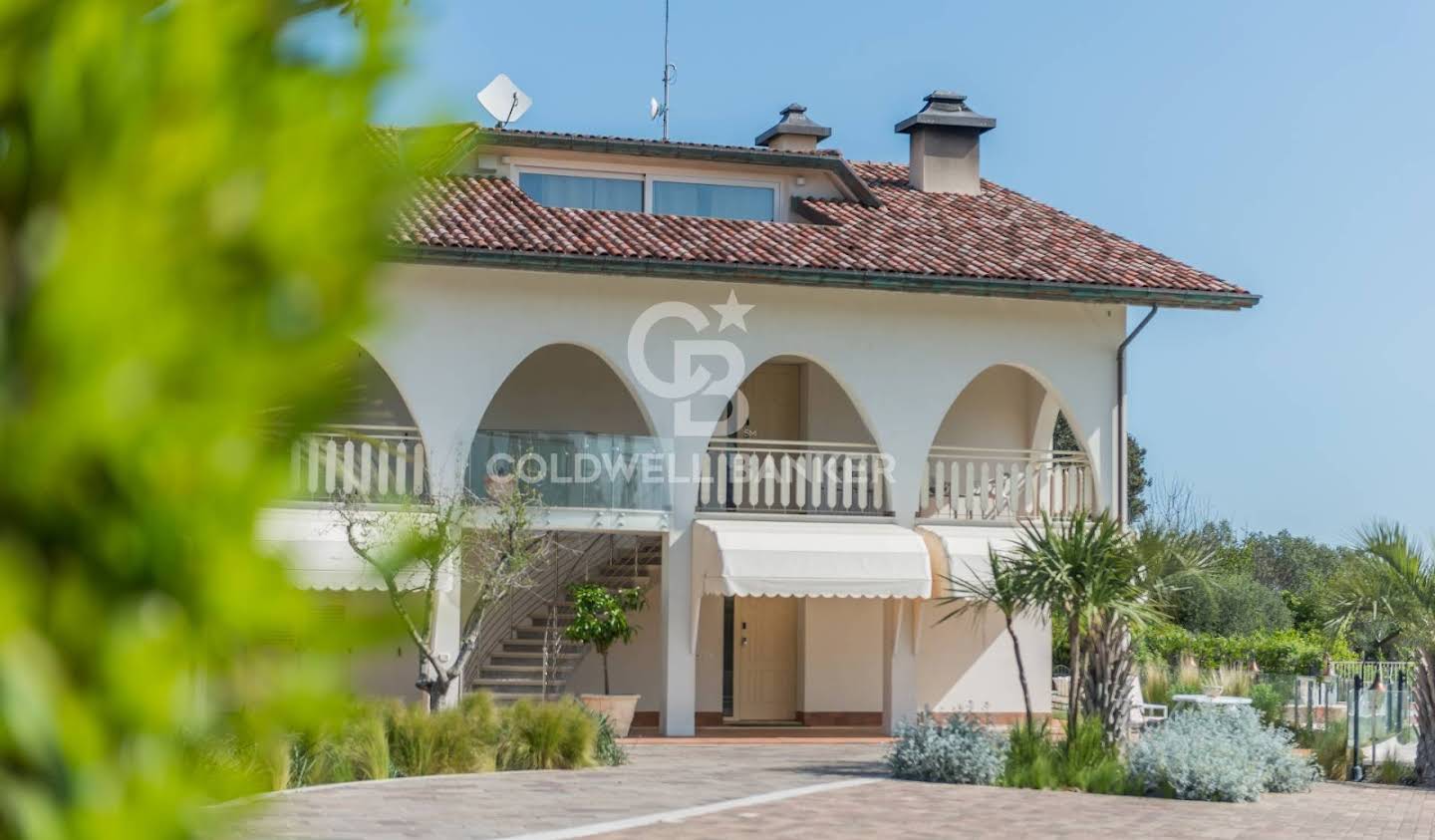 Villa avec piscine et terrasse Rimini