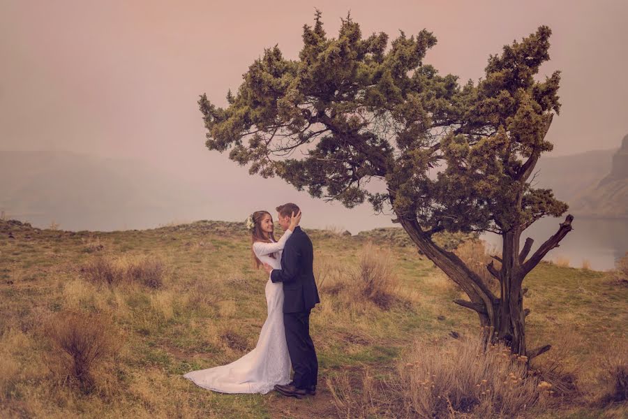 Fotógrafo de casamento Katrina Jorgensen (katrinajorgense). Foto de 7 de setembro 2019