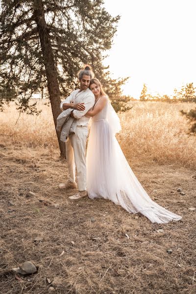 Fotógrafo de casamento Krisztina Biro (krisztinabiro). Foto de 26 de junho 2023