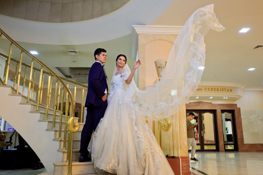 Fotografo di matrimoni Bakhrom Khatamov (bahman). Foto del 18 marzo 2018