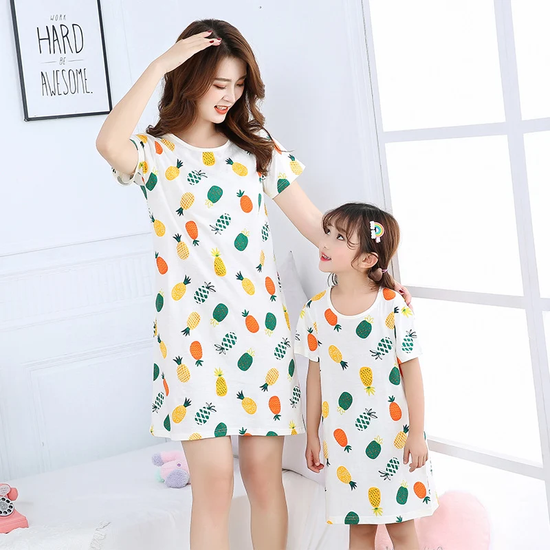 Camicia da notte estiva per bambine, maniche corte in puro cotone, traspirante e morbida, per notti fresche e un riposo confortevole.