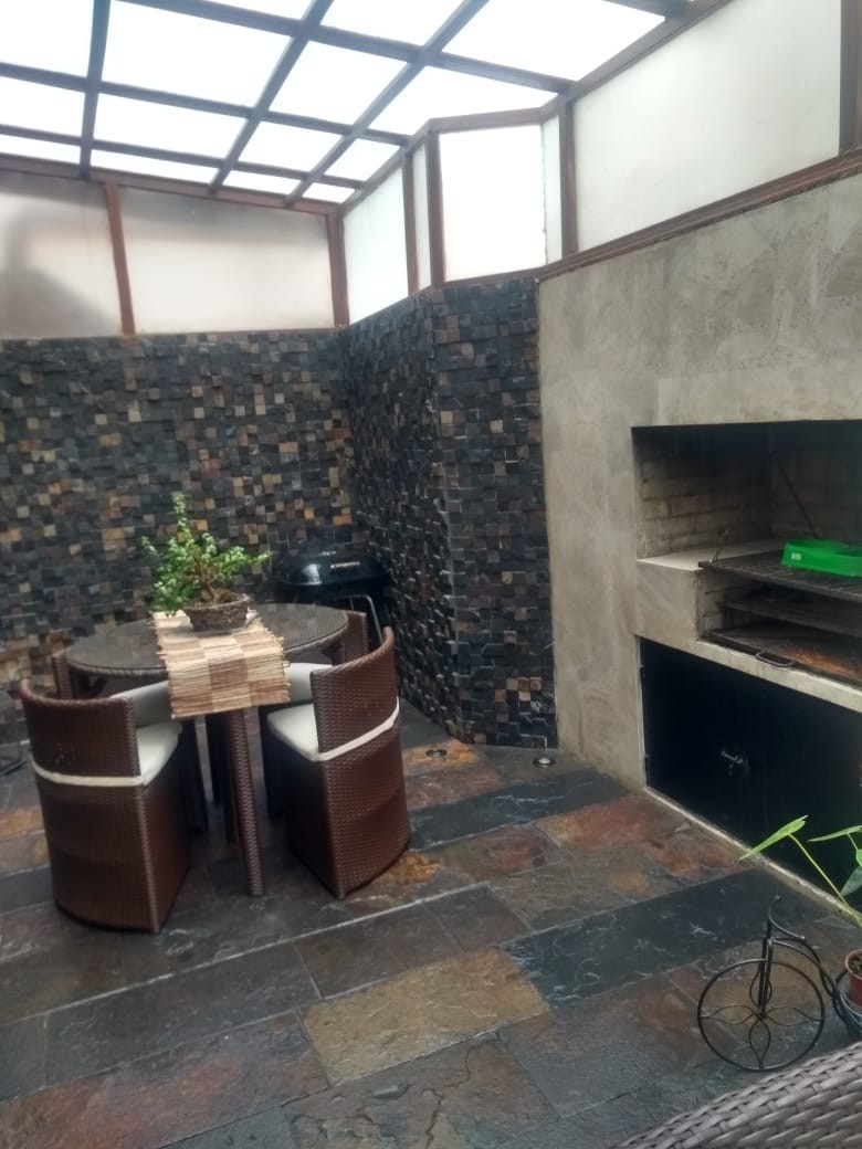 Apartamento En Venta - La Carolina, Bogota